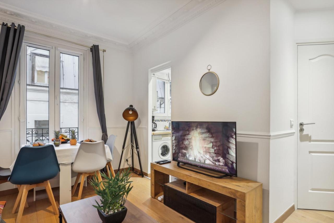 Superbe 2 Pieces Au Coeur Du Xvieme Bed & Breakfast Paris Bagian luar foto